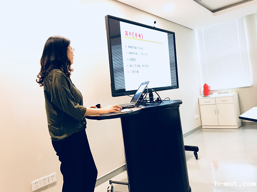 图2 申报人作述职报告.png