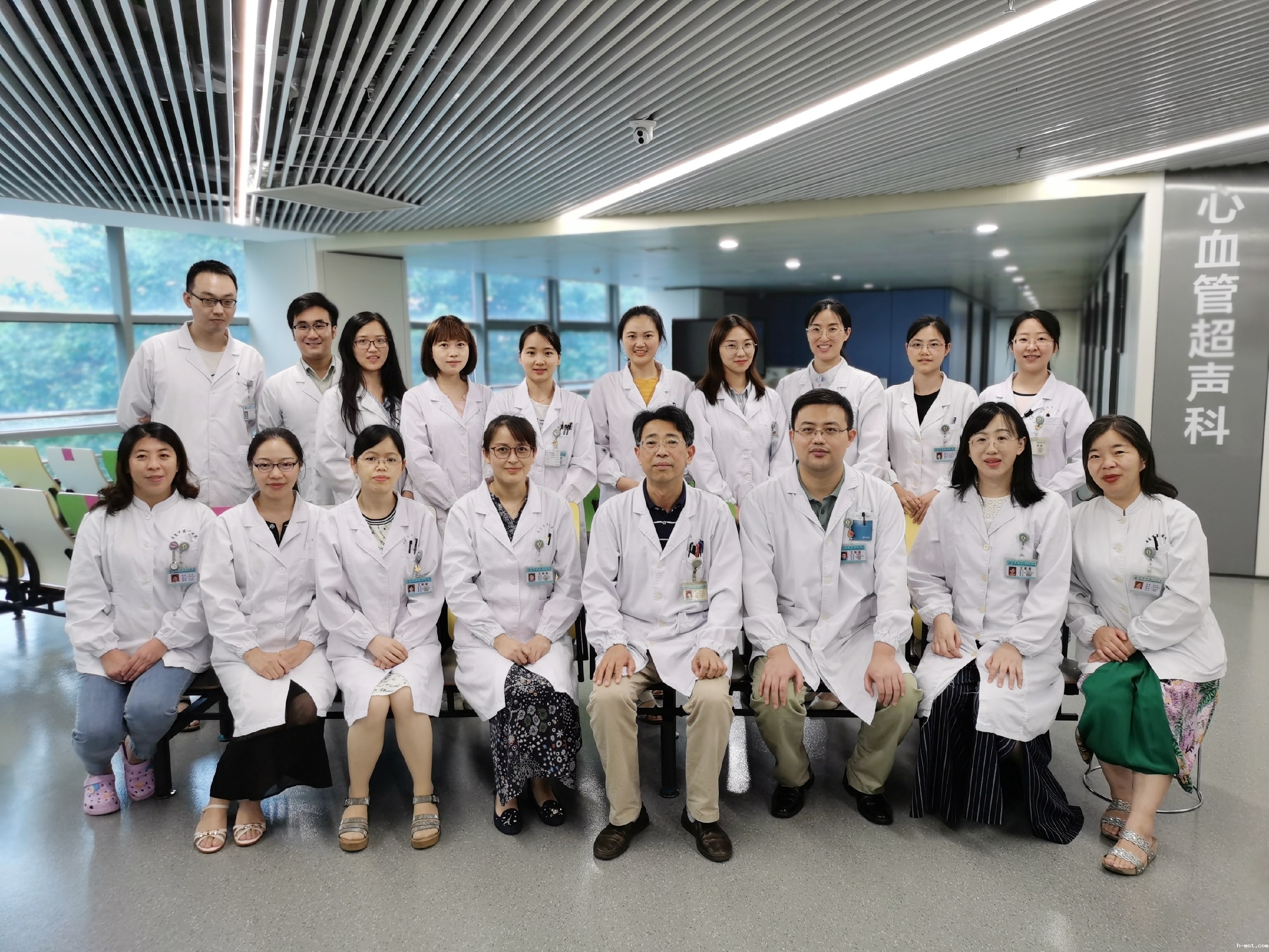 科室合照.jpg