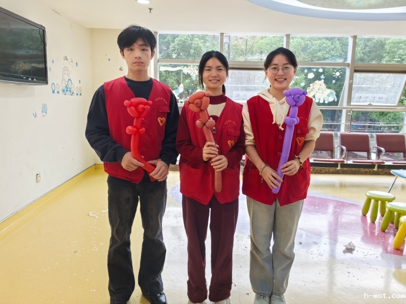 1761865172981008.jpg 志愿者.jpg