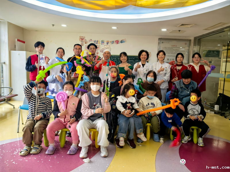 1761865190467376.png 合影.png